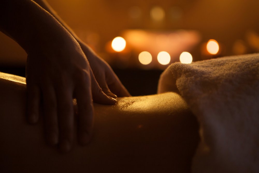 Massaggio Neerabhyagam - Ayurveda